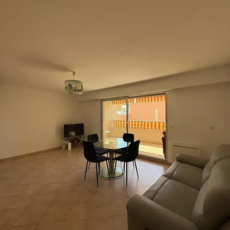 Apartmán Spacious Portes De Monaco Terrace *